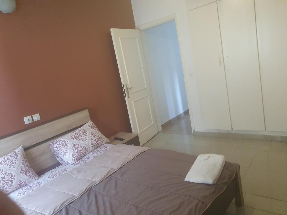 Appart Sly Abidjan Cocody Exterior foto